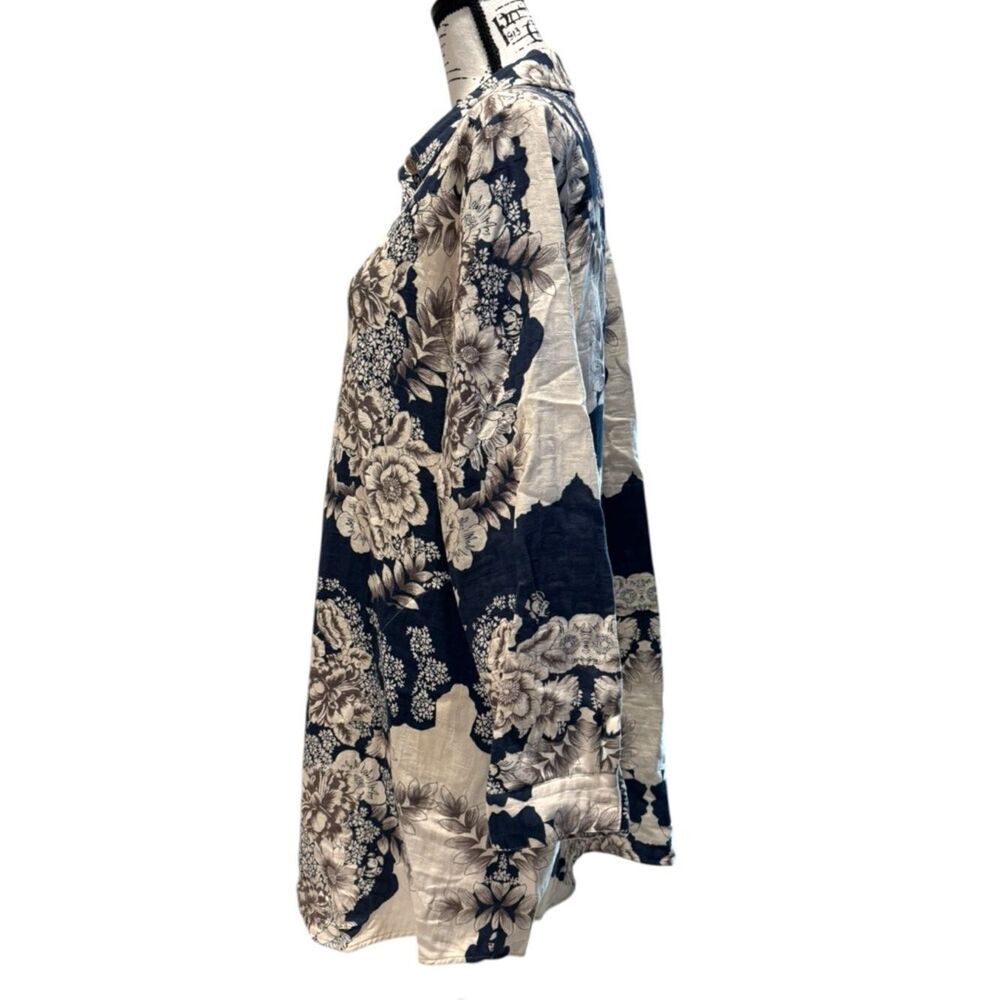 Soft Surroundings Floral Tunic Top XL Blue Cream Button Front Boho Blouse - Picture 5 of 12